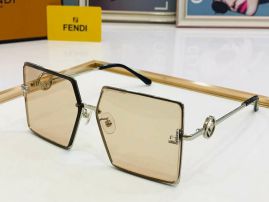 Picture of Fendi Sunglasses _SKUfw49840144fw